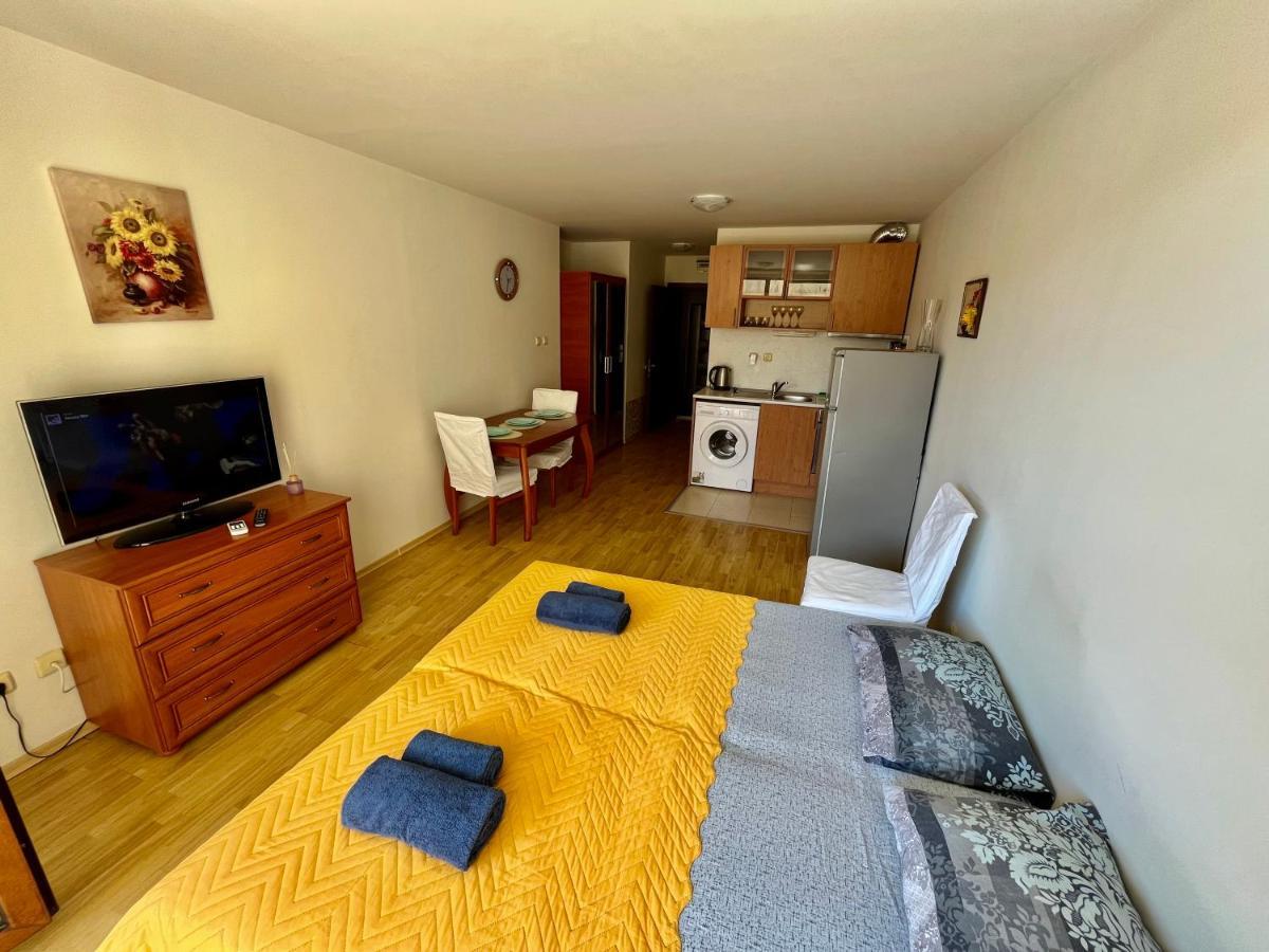 Alexandr Apartments Vigo Nesebar Exterior photo